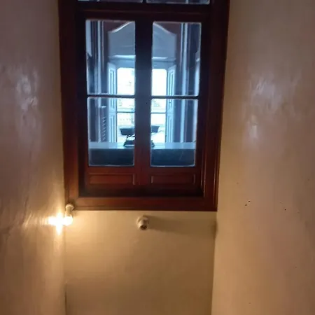 Olhaomirante Konukevi Olhão