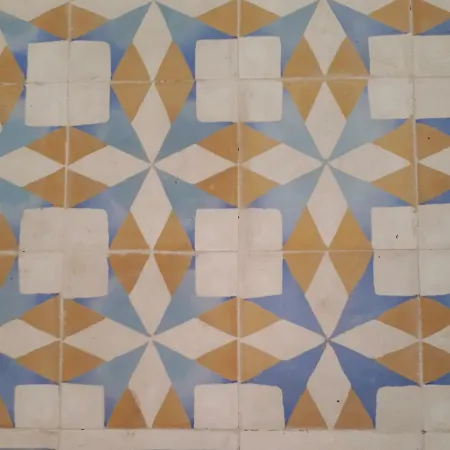 Olhaomirante Konukevi