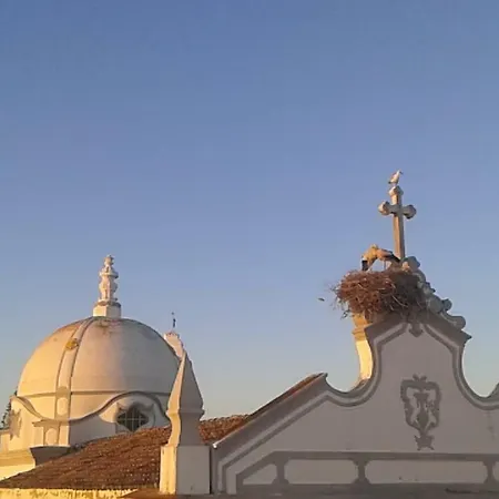 Konukevi Olhaomirante