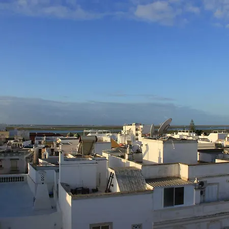 بيت ضيافة Olhaomirante